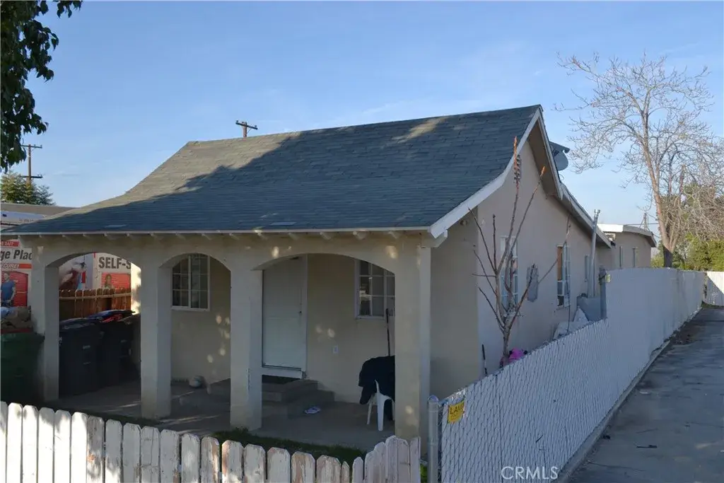 412 Kern Street, Taft, CA 93268 - Image #1