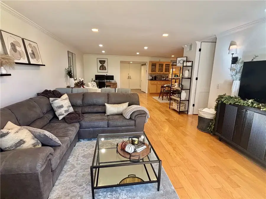 10633 Kinnard #1, Los Angeles, CA 90024 - Image #3