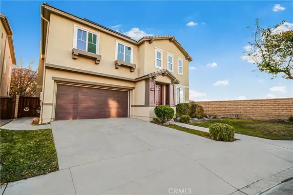27323 English Oak Court, Canyon Country, CA 91387