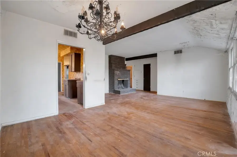 20922 Clarin Street, Woodland Hills, CA 91364 - #3