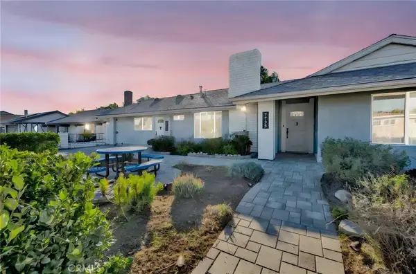 7735 Babcock Avenue, North Hollywood, CA 91605