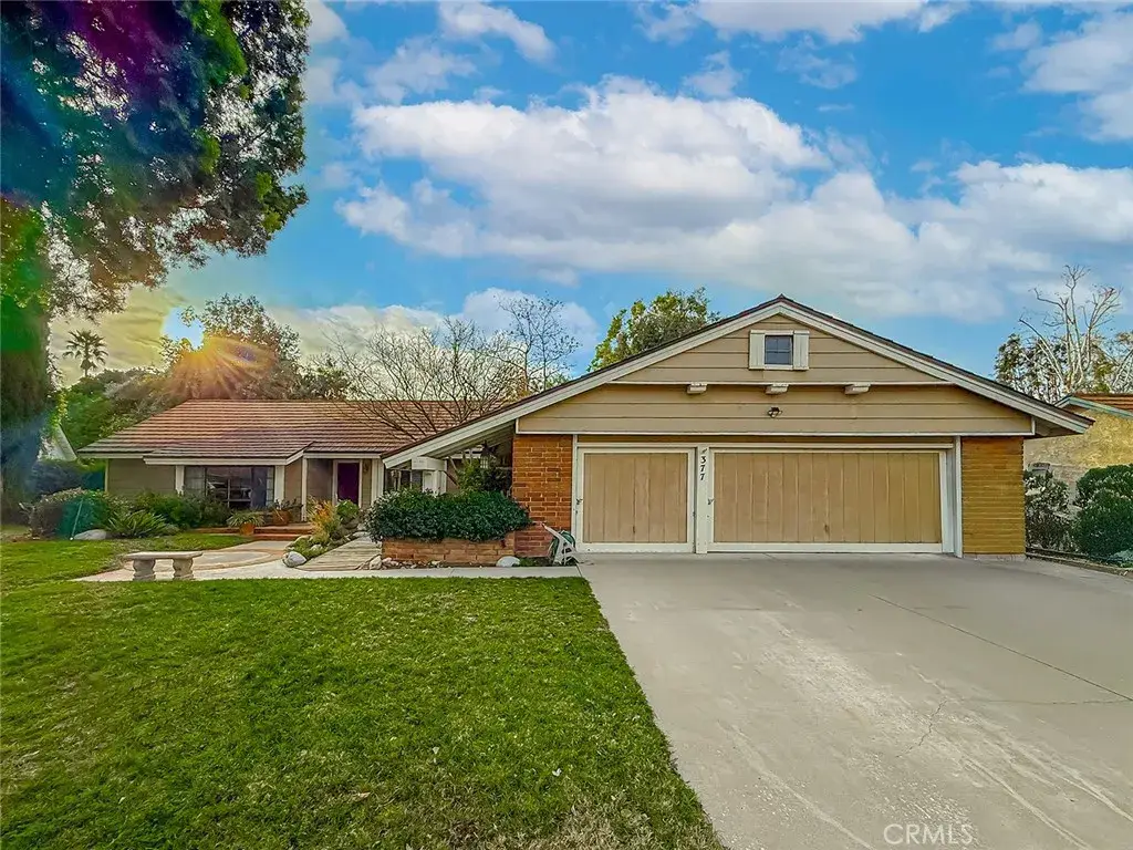 377 Oldstone Court, Simi Valley, CA 93065 - Image #1