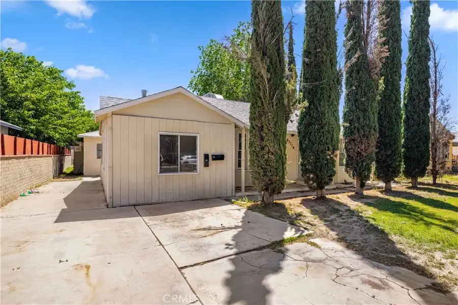 45110 Elm, Lancaster, CA 93534 - Image #2
