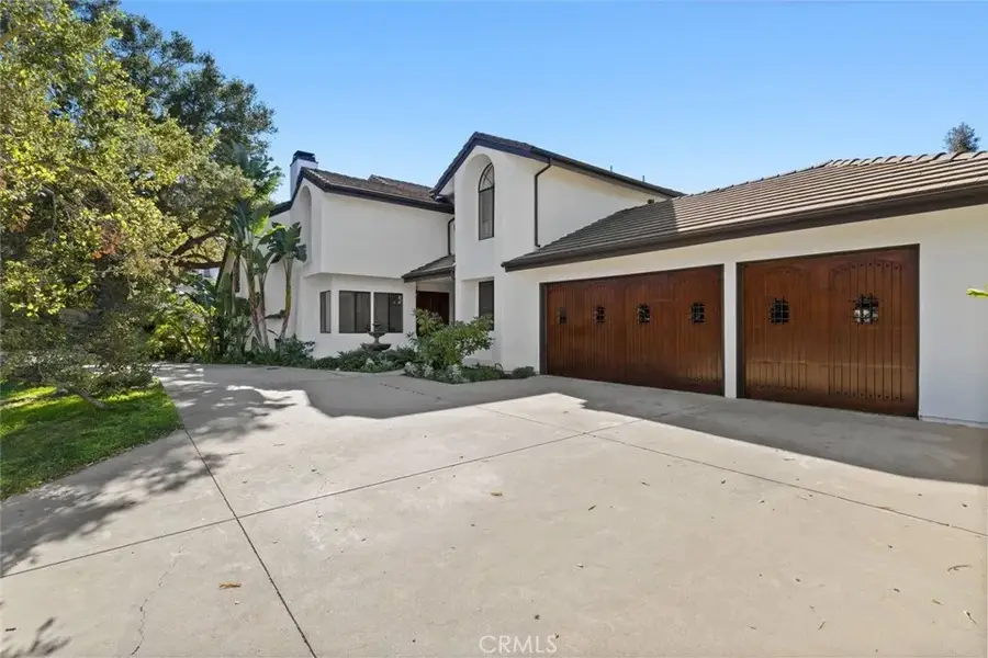 489 Oakhampton, Thousand Oaks, CA 91361 - Image #2