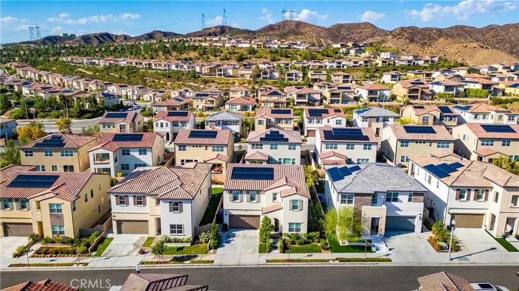 19127 Malabar Street, Canyon Country, CA 91351 - #1