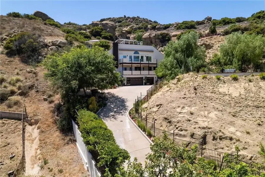 22870 Trigger Street, Chatsworth, CA 91311 - #2