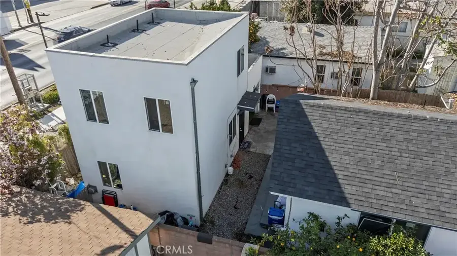 238 W 58th, Los Angeles, CA 90037 - #2