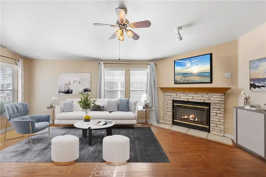 16079 Yarnell #C35, Sylmar, CA 91342 - #2