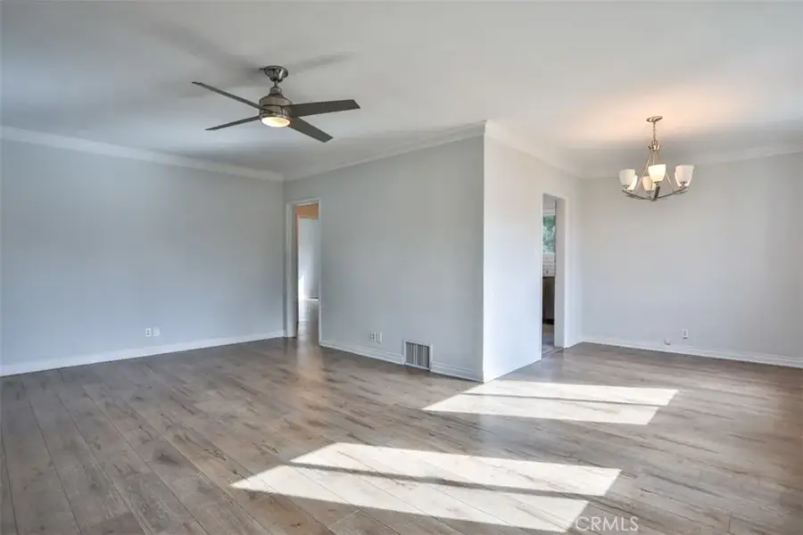 854 Alandele Avenue, Los Angeles, CA 90036 - #3