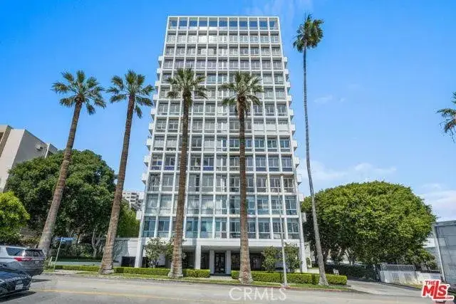 7135 Hollywood Boulevard #405, Los Angeles, CA 90046 - Image #1