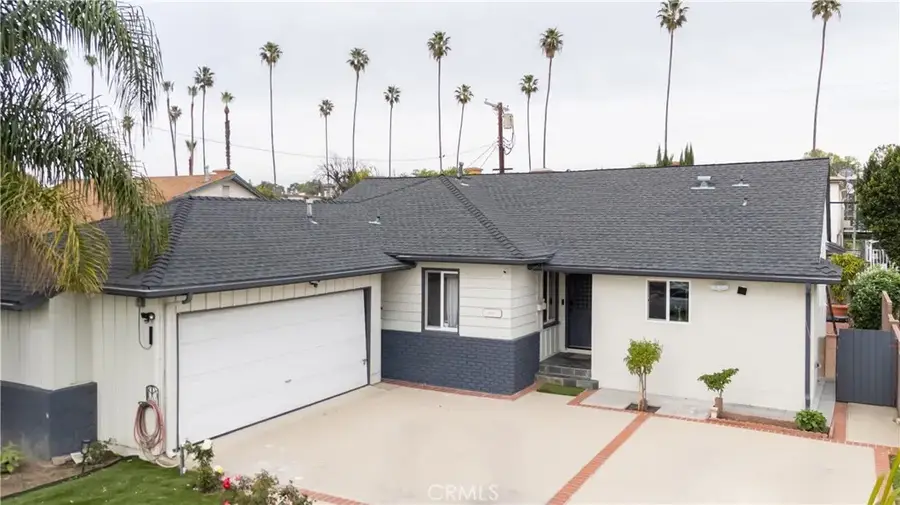19127 Enadia Way Avenue, Reseda, CA 91335 - Image #2
