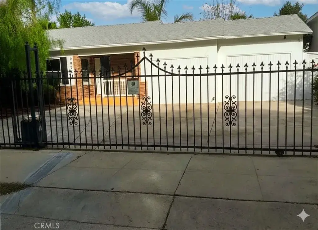 20957 Community, Canoga Park, CA 91304 - #1