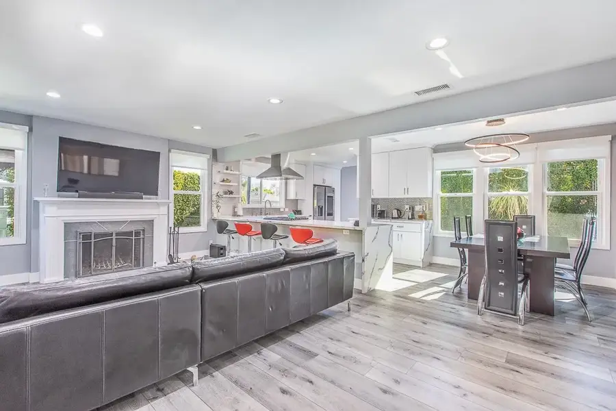 1207 Greenacre Avenue, West Hollywood, CA 90046 - #2