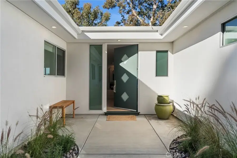 4909 Calvin, Tarzana, CA 91356 - Image #3