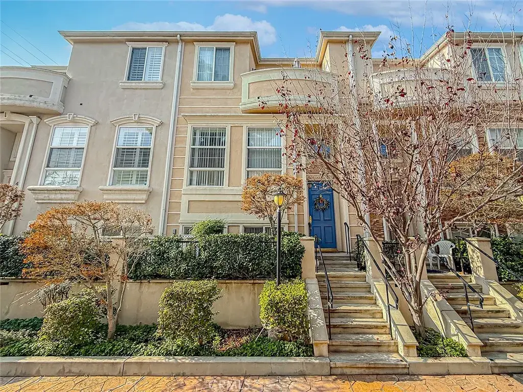 4118 W Kling, Burbank, CA 91505 - Image #1