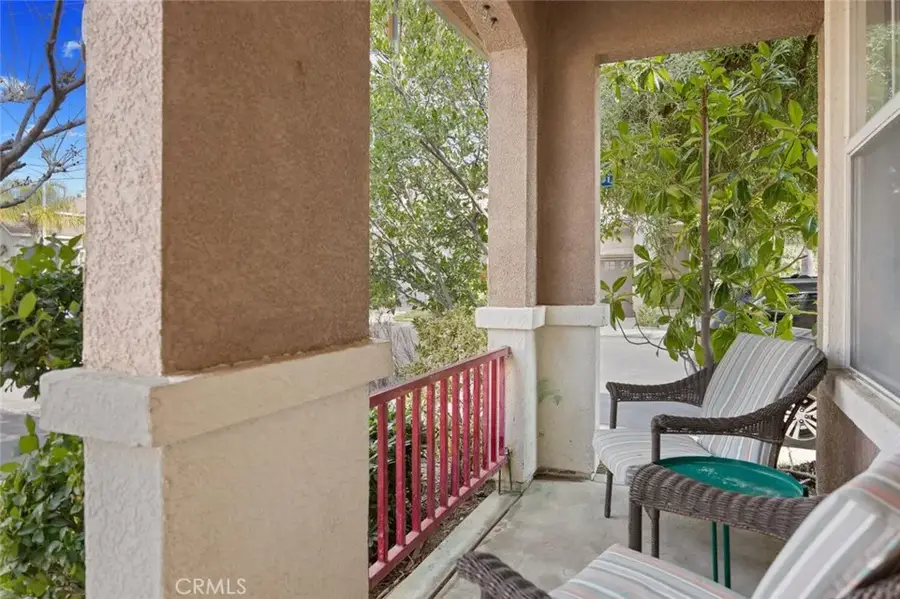 21552 Cherry Court, Saugus, CA 91350 - Image #2