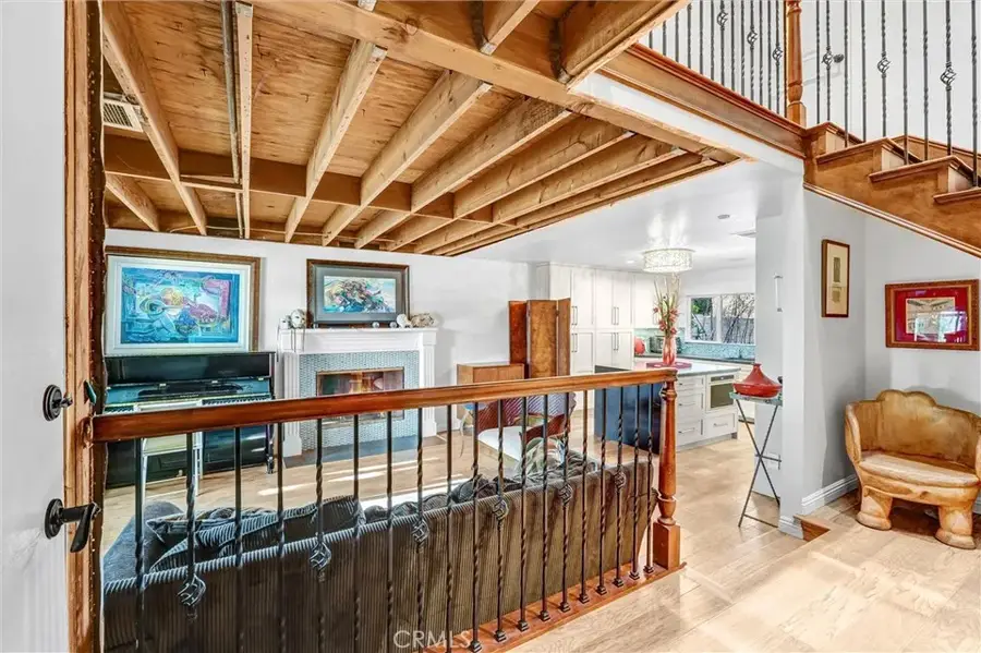 22935 Sylvan Street, Woodland Hills, CA 91367 - Image #3