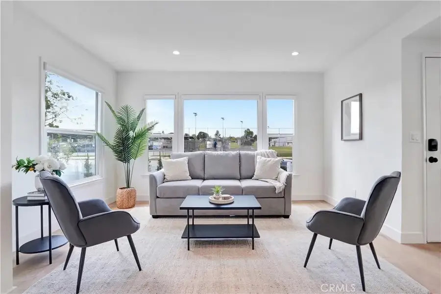 6438 Lindley Ave, Reseda, CA 91335 - #3