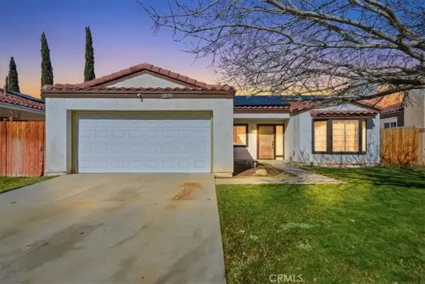 1809 E Avenue R6, Palmdale, CA 93550