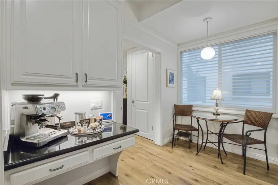 5216 Yarmouth #107, Encino, CA 91316 - Image #3