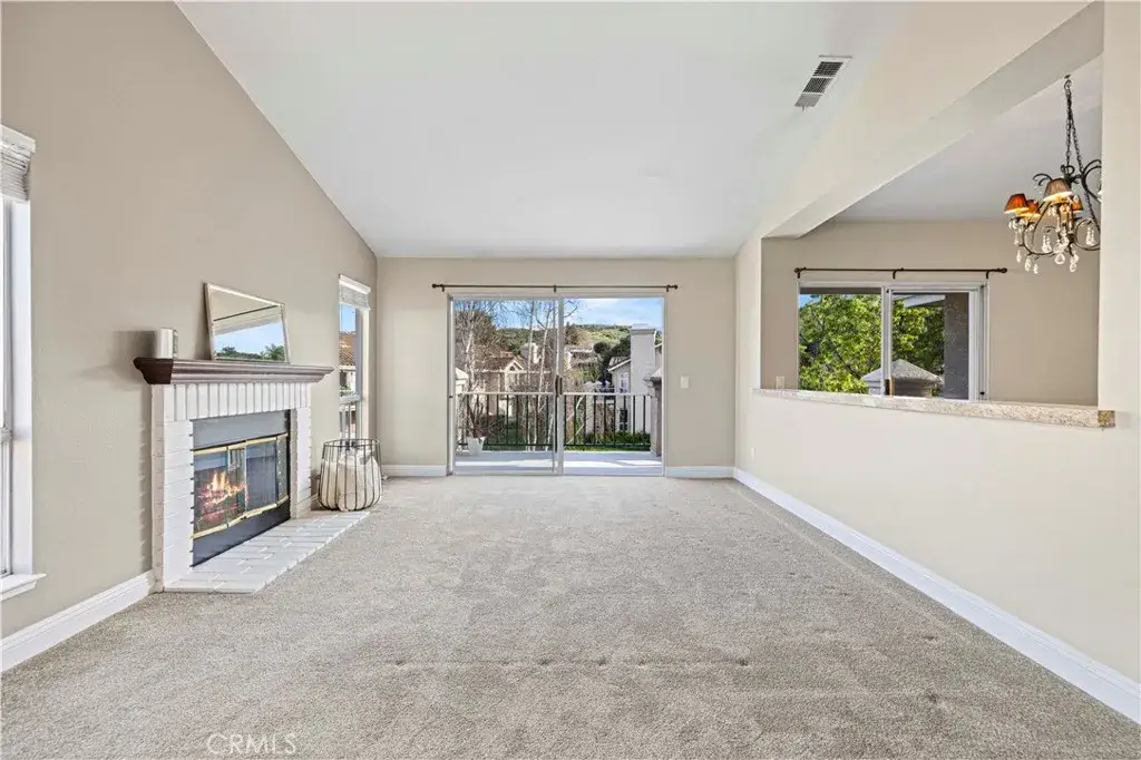 440 Huyler Lane #C, Simi Valley, CA 93065 - Image #1