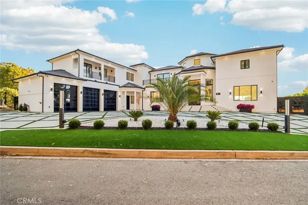 10511 Mary Bell Avenue, Shadow Hills, CA 91040 - #1