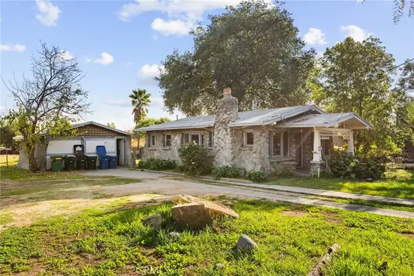 11192 Osborne Street, Sylmar, CA 91342