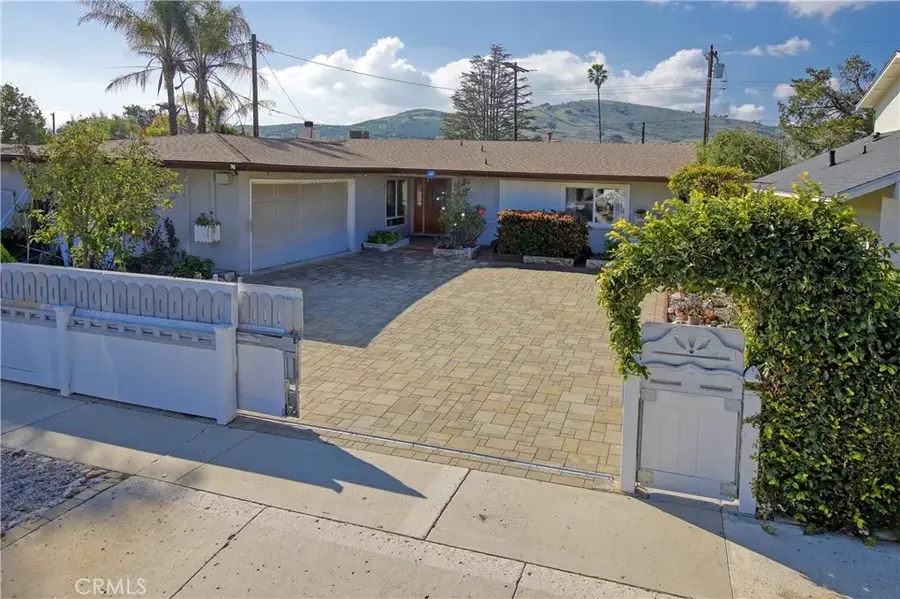 5523 Parkmor Road, Calabasas, CA 91302 - Image #2