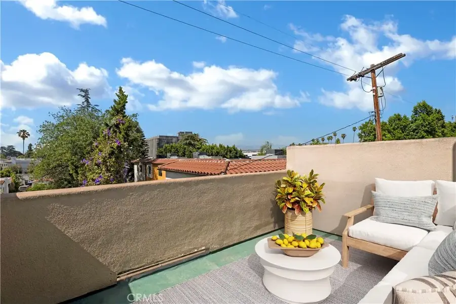 5242 Vesper #7, Sherman Oaks, CA 91411 - Image #2