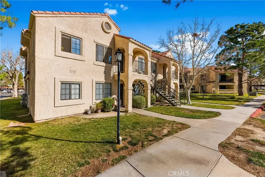 2554 Olive Drive #96, Palmdale, CA 93550 - Image #3