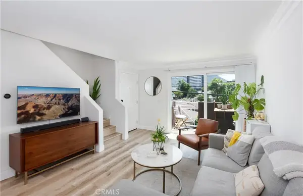 355 N Maple Street #203, Burbank, CA 91505