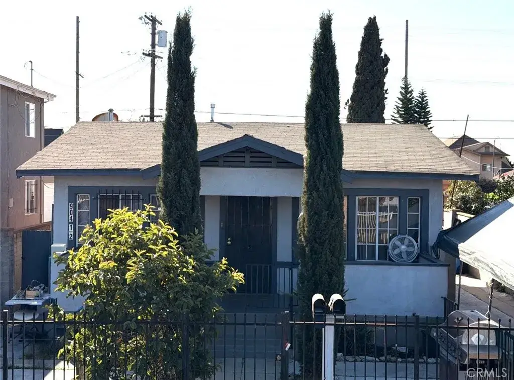 904 E 52nd, Los Angeles, CA 90011 - Image #1