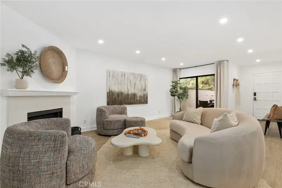 21500 Califa Street #184, Woodland Hills, CA 91367 - Image #2