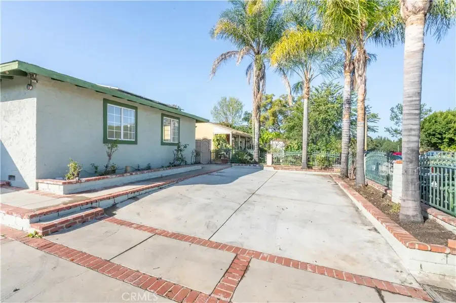 8855 Tyrone, Panorama City, CA 91402 - Image #3
