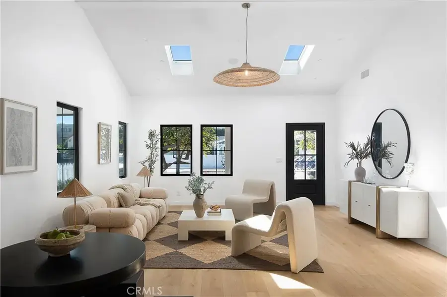 4624 Coolidge Avenue, Culver City, CA 90230 - #3