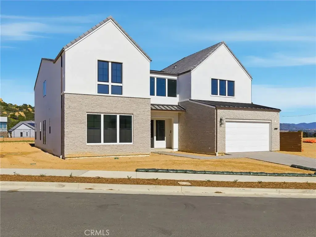 22849 W Seaqua Circle, Chatsworth, CA 91311 - #1