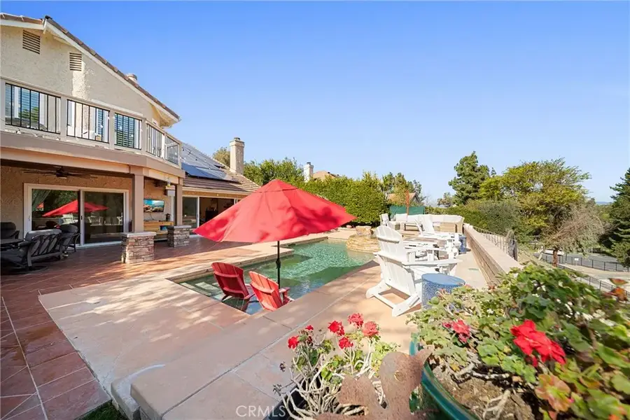 24224 Creekside Drive, Newhall, CA 91321 - #2