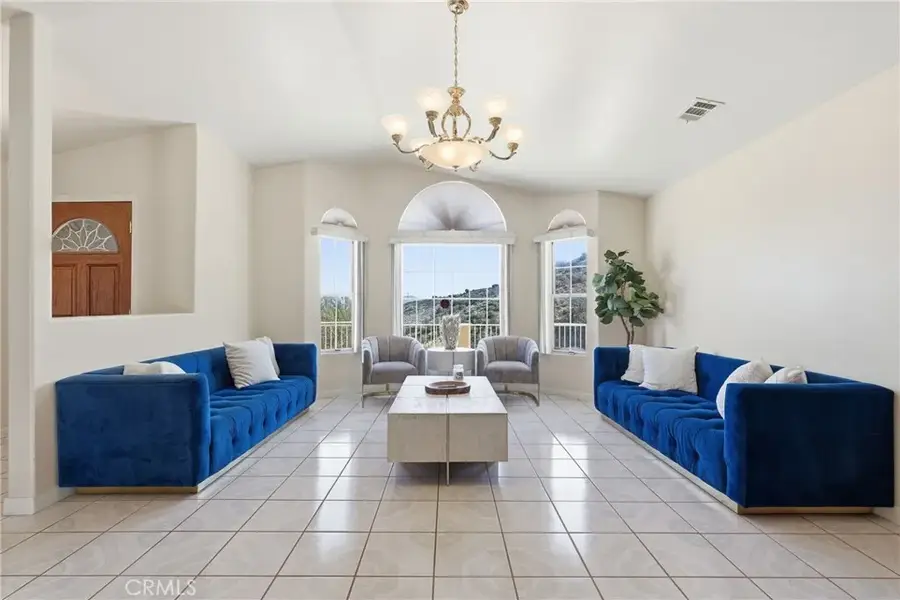 14455 Summit Valley, Hesperia, CA 92345 - #3