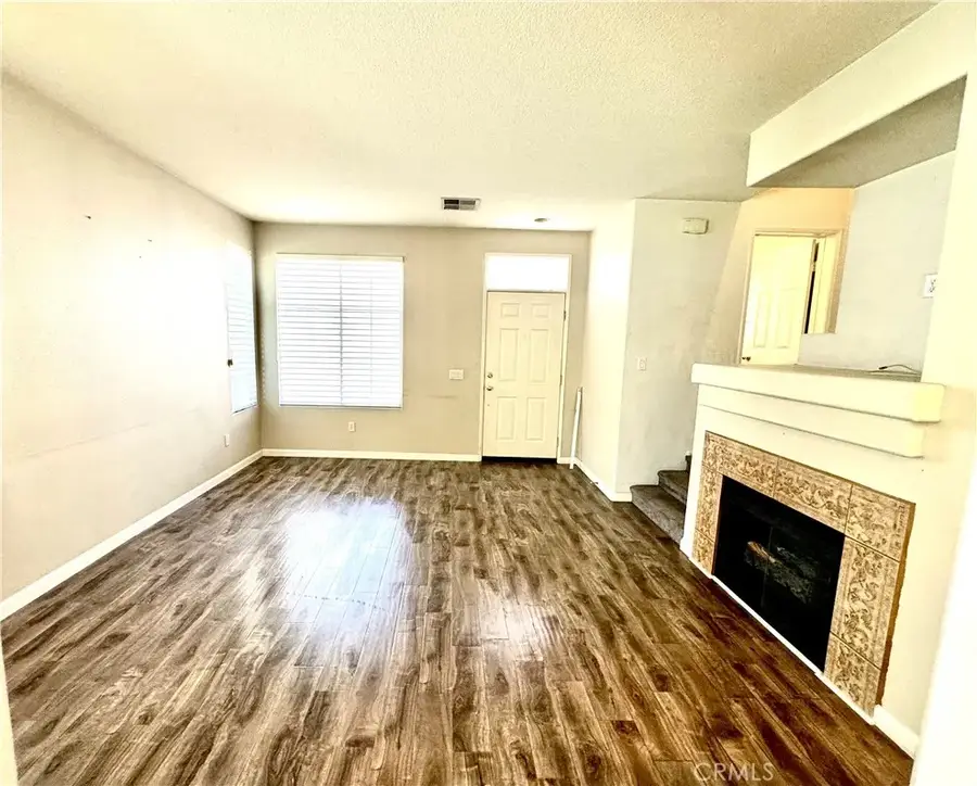 25554 Schubert, Stevenson Ranch, CA 91381 - Image #3