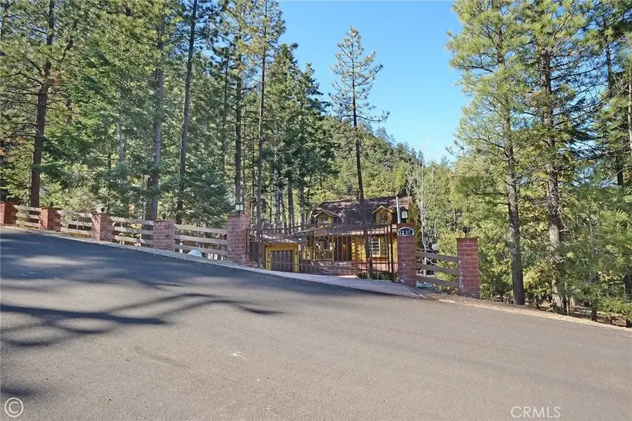 1217 Azalea Drive, Pine Mountain Club, CA 93222 - #2