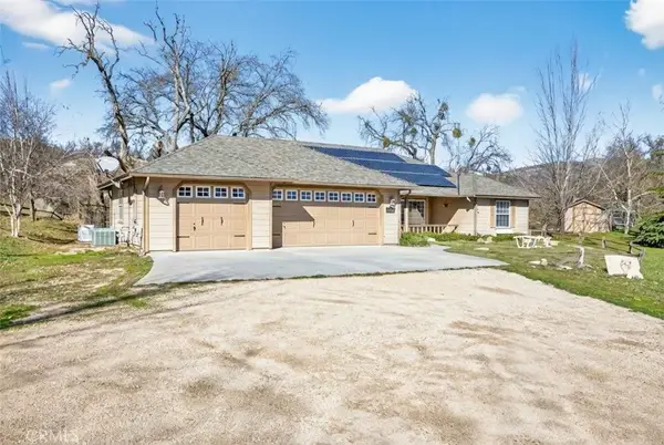 30261 Knight Court, Tehachapi, CA 93561