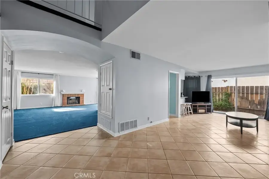 15716 Ada, Canyon Country, CA 91387 - Image #3