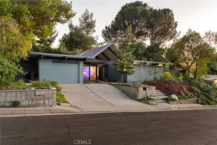 17136 Nanette, Granada Hills, CA 91344 - Image #2