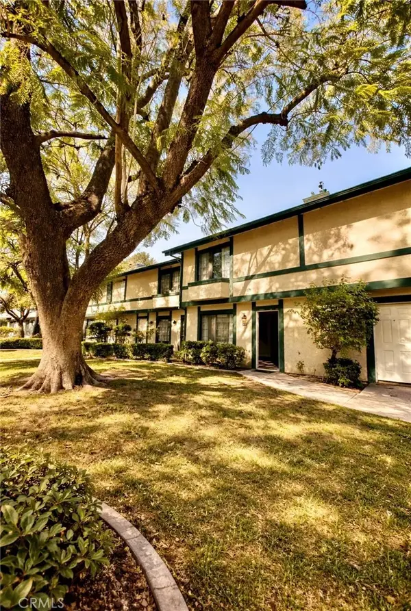 15230 Roxford Street #38, Sylmar, CA 91342