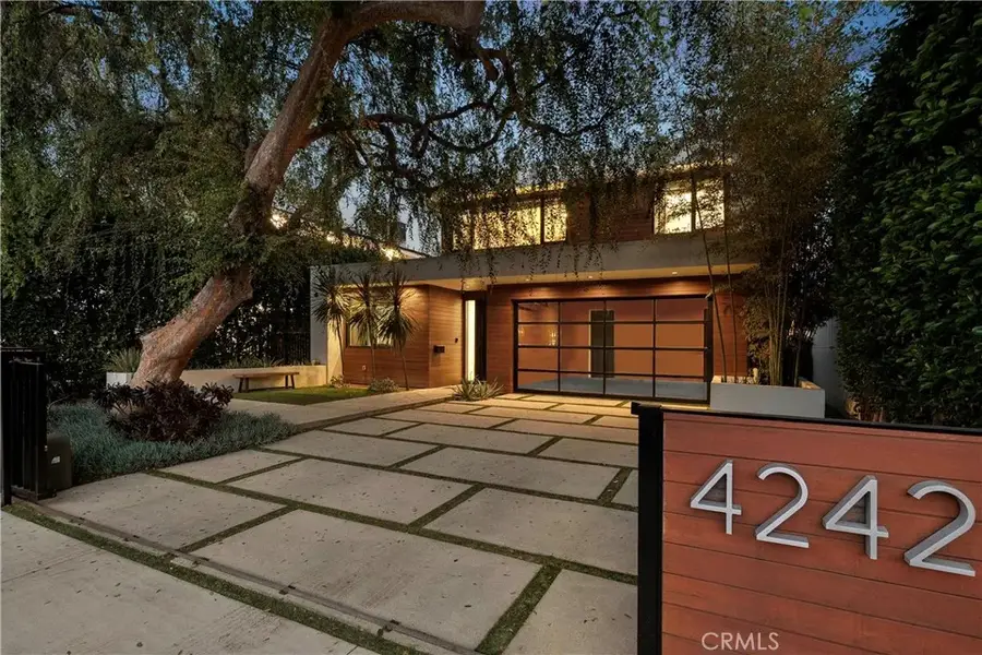 4242 Vantage Avenue, Studio City, CA 91604 - #2