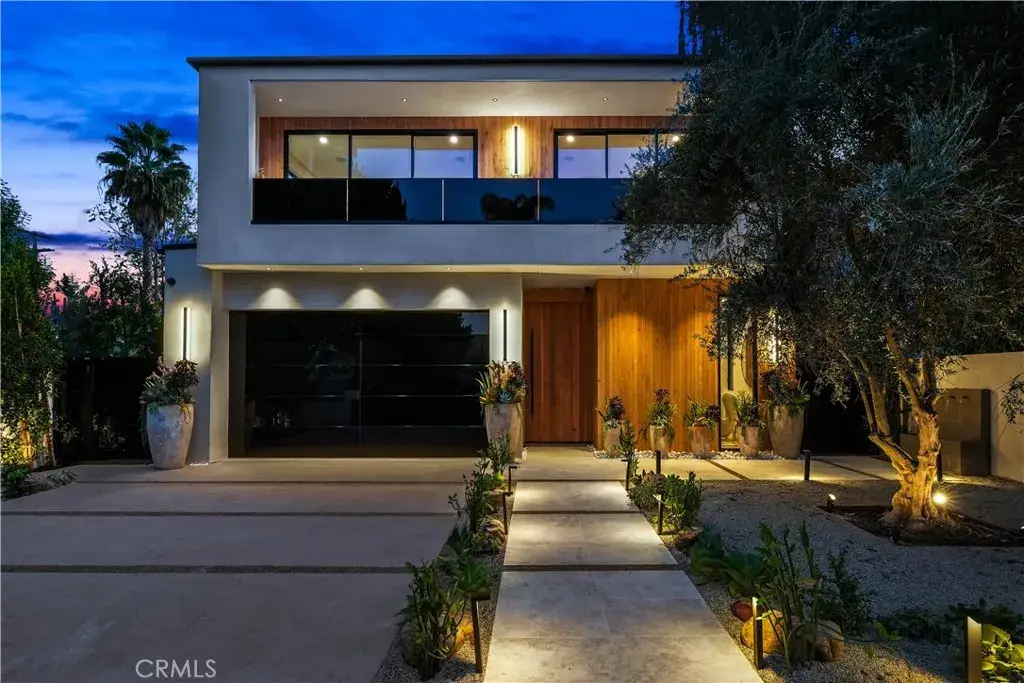 14812 Huston Street, Sherman Oaks, CA 91403 - #1