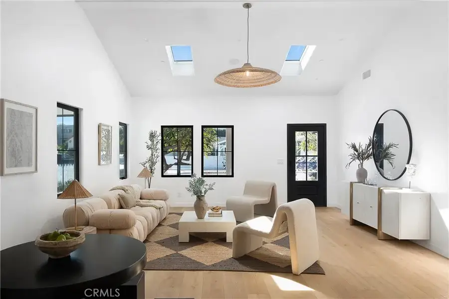 4624 Coolidge Avenue, Culver City, CA 90230 - Image #3