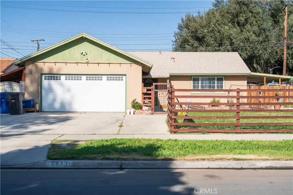 8673 Camelia Dr, Riverside, CA 92504 - Image #1
