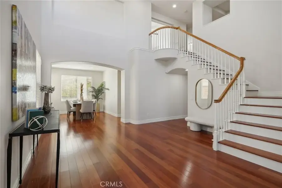 28996 Garnet Canyon Drive, Saugus, CA 91390 - Image #3