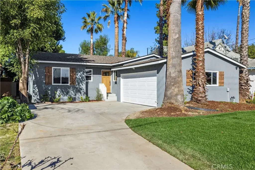 15933 Haynes Street, Van Nuys, CA 91406 - Image #1